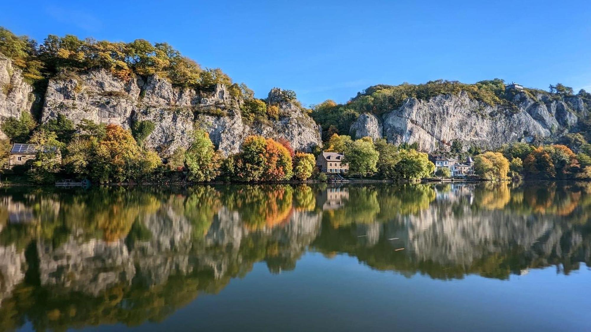 吕斯坦Pieds Dans L'Eau Private Wellness Bordure De Meuse别墅 外观 照片